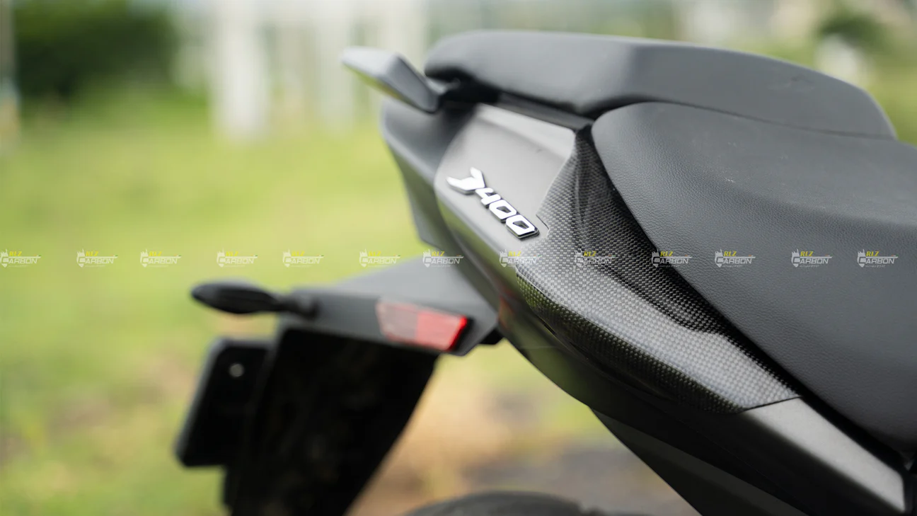 RLZ MOTORSPORT Carbon Fiber Tail Fairing Sliders for Bajaj Dominar 250 / 400
