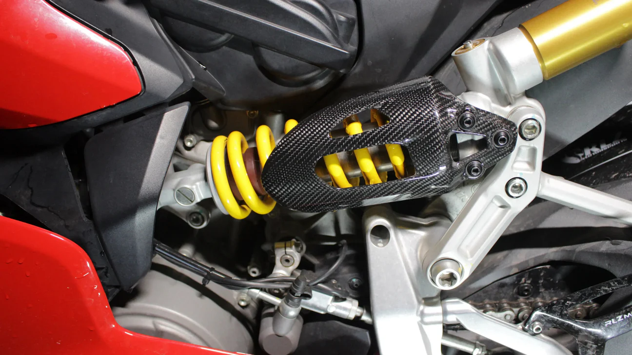 RLZ MOTORSPORT Carbon Fiber Shock Guard For Ducati Panigale 899,959,1199 & 1299