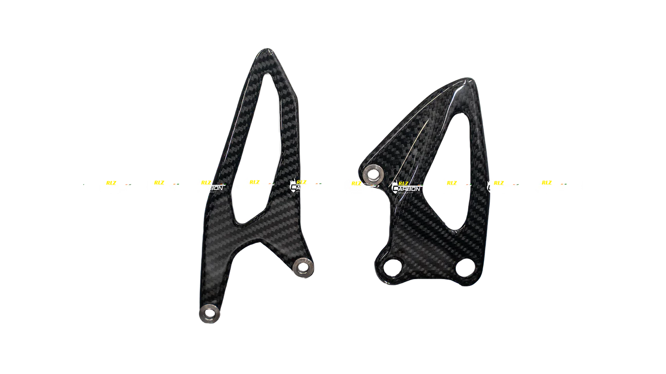 RLZ MOTORSPORT Carbon Fiber Heel Guards for Yamaha R1 2015+