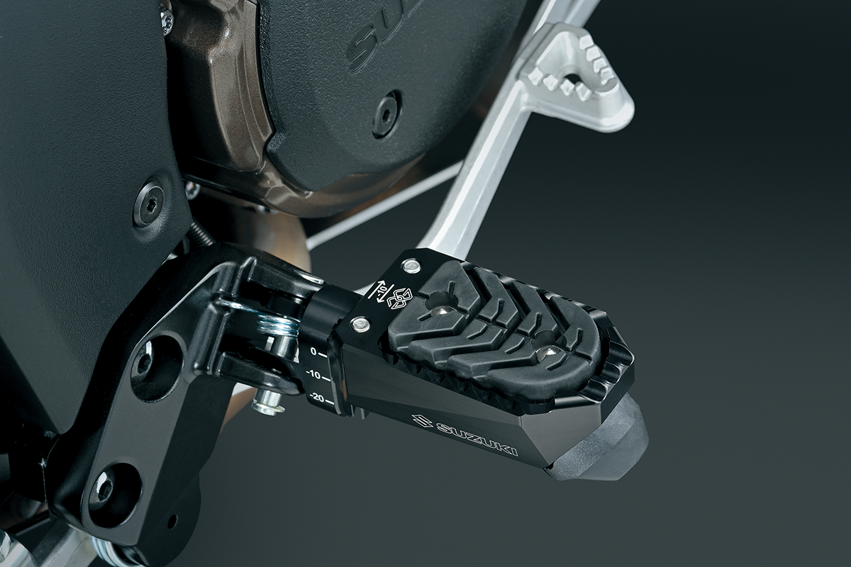 Mtechnics - V Strom 250 SF - Footrest set -