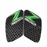 Z900 traction pad